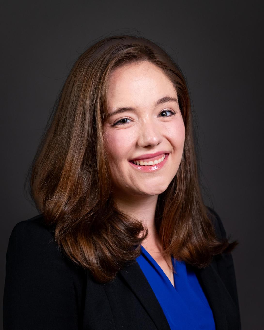 Anna Stoneman headshot